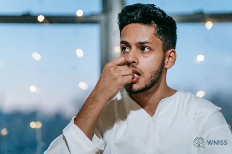 اضطرابات الاكل: الأنواع والعلامات ومتى تطلب المساعدة بوضوح - اضطرابات الاكل: الأنواع والعلامات ومتى